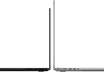 14‑palcový a 16‑palcový MacBook Pro umiestnené zadnou stranou veka k sebe, čo znázorňuje rozdiel vo veľkosti a úzky profil